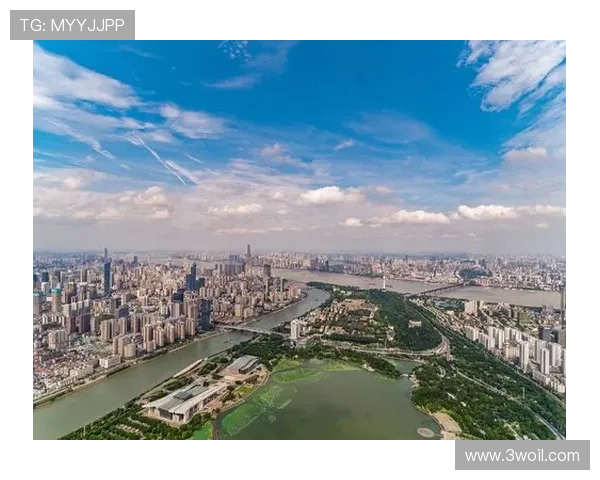 武汉三镇城市特色与文化风貌全景探索之旅 武汉三镇城市特色与文化风貌全景探索之旅