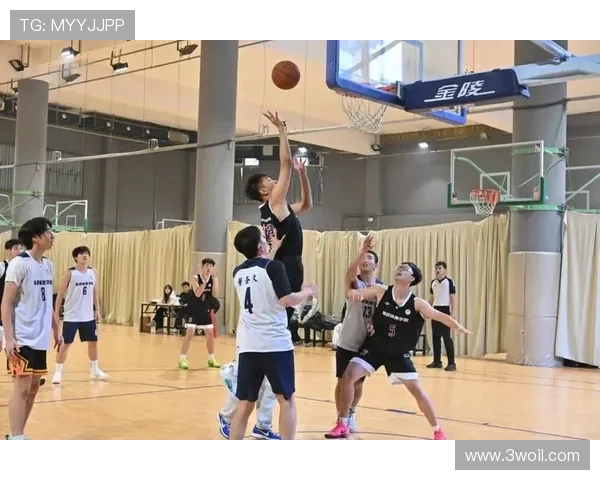 篮球的魅力与挑战:从基础训练到职业赛事的全方位探索 篮球的魅力与挑战:从基础训练到职业赛事的全方位探索