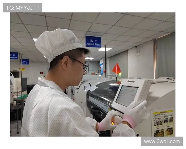 深圳篮球队团队协作深度解析与其他球队的对比分析 深圳篮球队团队协作深度解析与其他球队的对比分析