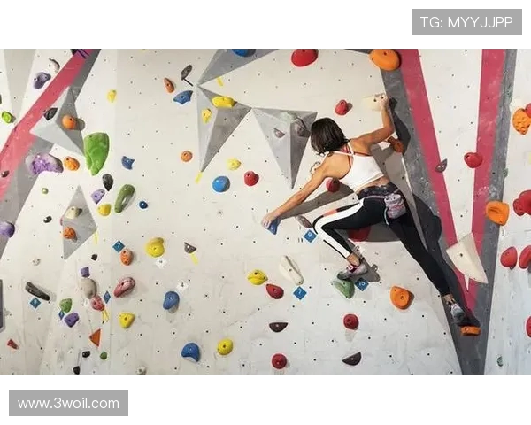 重庆攀岩队在极限运动嘉年华中的战术表现与精彩瞬间分析