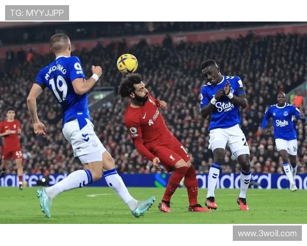 伯恩利与西布罗姆激战正酣精彩直播全程回顾与分析 伯恩利与西布罗姆激战正酣精彩直播全程回顾与分析